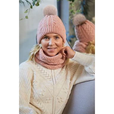 Brandwell Hat Brandwell Chunky Knit Hat & Cowl Set Pink