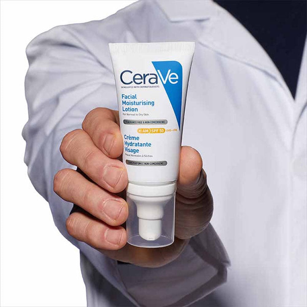 CeraVe AM Facial Moisturising Lotion SPF50 52ml